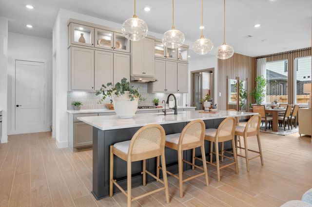 212 Montecido DR, Liberty Hill, TX 78642