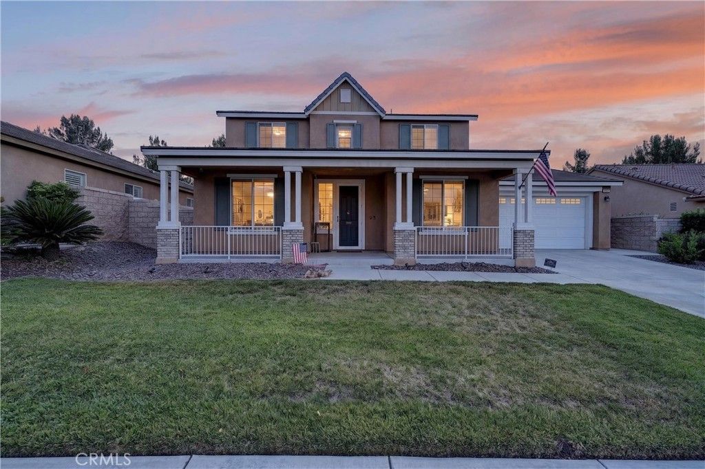 Image 3 of property listing at 7092 Leighton Drive, Eastvale, CA 92880