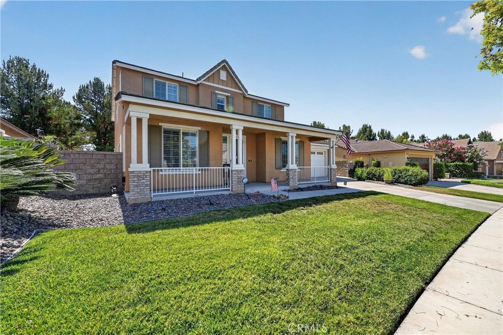 Image 5 of property listing at 7092 Leighton Drive, Eastvale, CA 92880