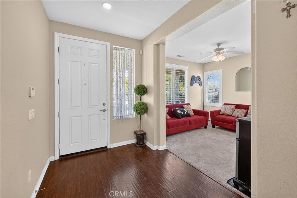 Image 8 of property listing at 7092 Leighton Drive, Eastvale, CA 92880
