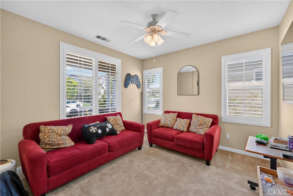 Image 9 of property listing at 7092 Leighton Drive, Eastvale, CA 92880