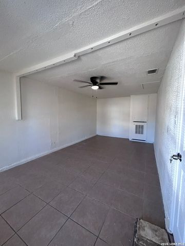 4047 Indian Sunrise, San Antonio, TX 78244