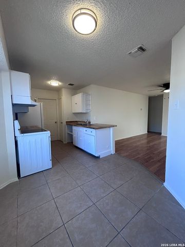 4047 Indian Sunrise, San Antonio, TX 78244