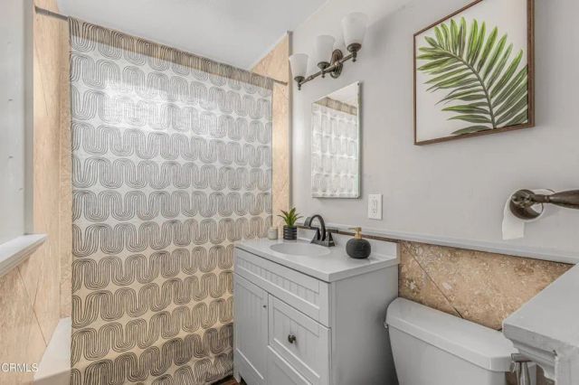 731 Florence Avenue, Port Hueneme, CA 93041