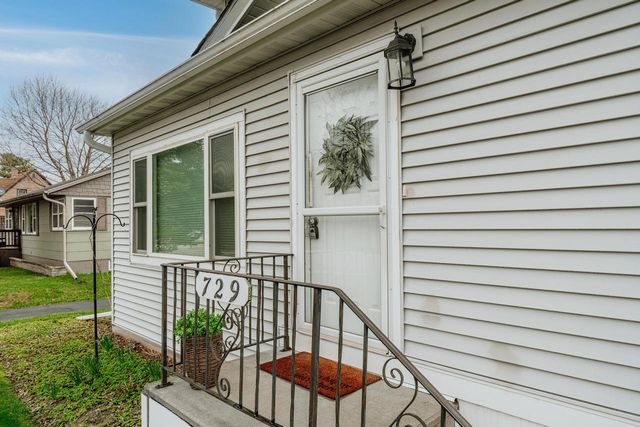 729 Palmyra STREET, Sullivan, WI 53178