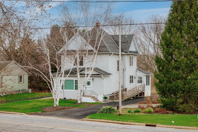 729 Palmyra STREET, Sullivan, WI 53178