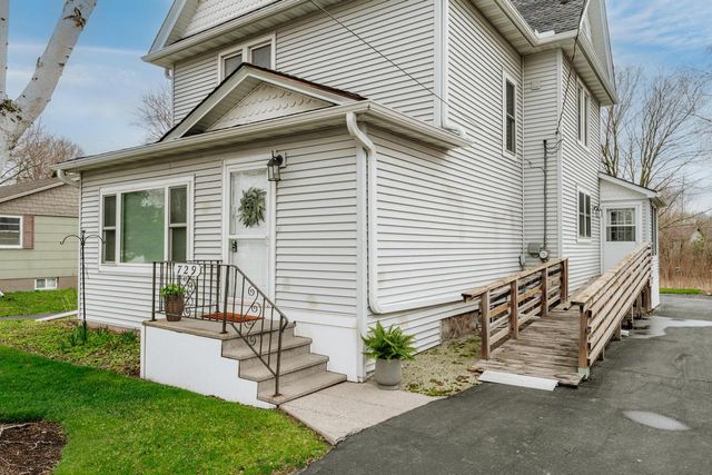 729 Palmyra STREET, Sullivan, WI 53178