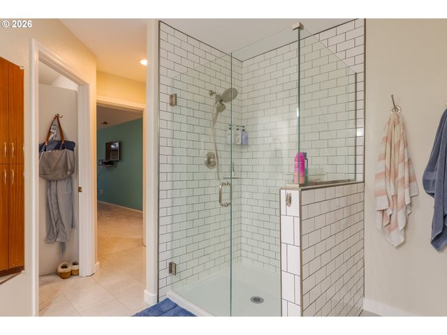 381 SILVER HILLS Cir Se, Salem, OR 97306