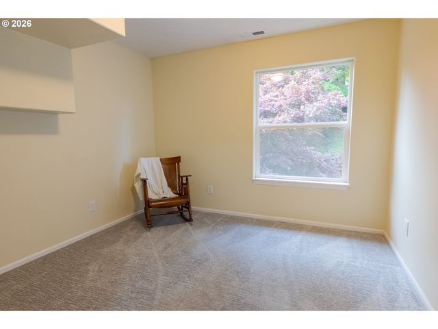 381 SILVER HILLS Cir Se, Salem, OR 97306