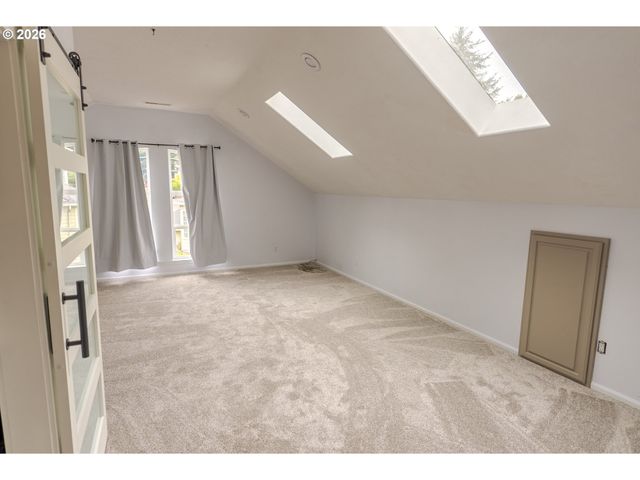 381 SILVER HILLS Cir Se, Salem, OR 97306