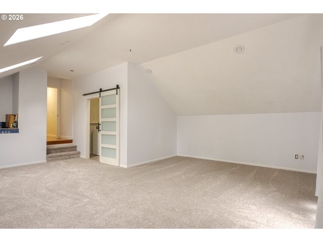 381 SILVER HILLS Cir Se, Salem, OR 97306