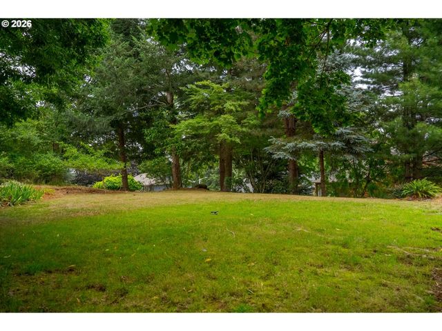 381 SILVER HILLS Cir Se, Salem, OR 97306