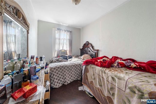 77-79 40th Street, Irvington, NJ 07111