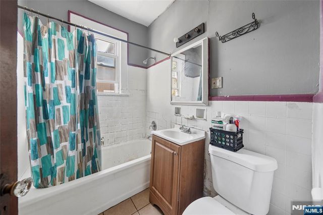 77-79 40th Street, Irvington, NJ 07111