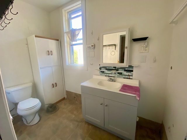 3143 W Augusta Boulevard, Chicago, IL 60622