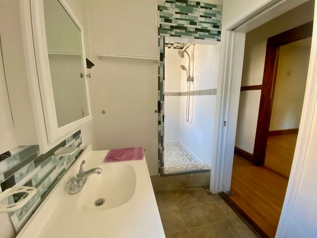 3143 W Augusta Boulevard, Chicago, IL 60622