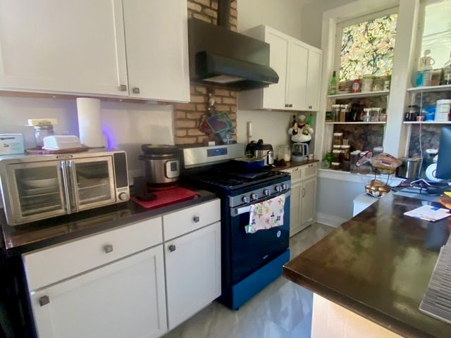 3143 W Augusta Boulevard, Chicago, IL 60622