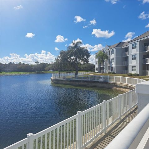 8520 SW 212th St 306, Cutler Bay, FL 33189