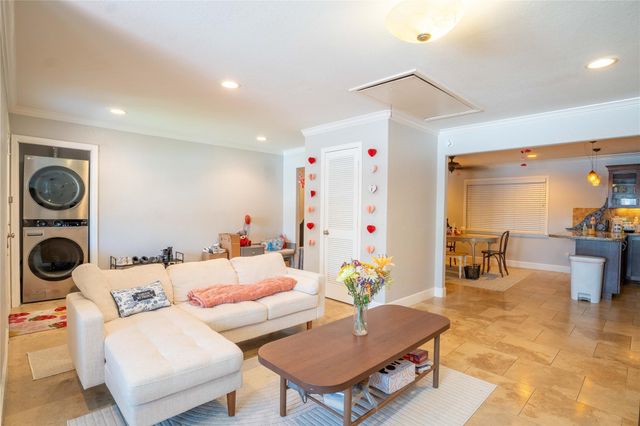 803 Sealy Street, Galveston, TX 77550