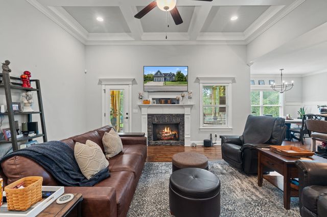 8312 Skybrook Drive, Ooltewah, TN 37363