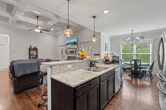 8312 Skybrook Drive, Ooltewah, TN 37363