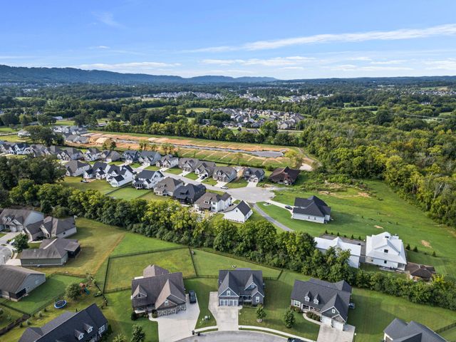 8312 Skybrook Drive, Ooltewah, TN 37363