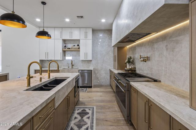 2341 N 57TH Place, Scottsdale, AZ 85257