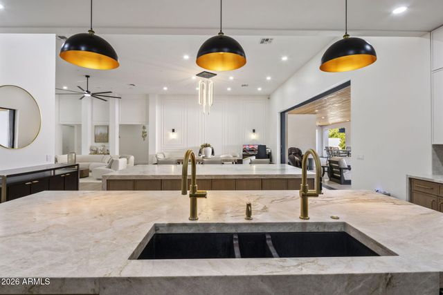 2341 N 57TH Place, Scottsdale, AZ 85257