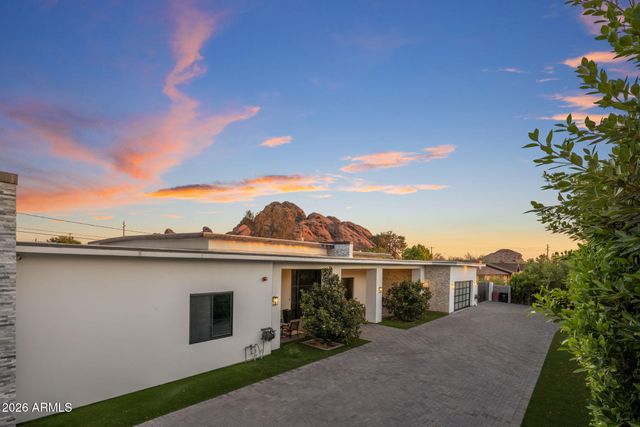 2341 N 57TH Place, Scottsdale, AZ 85257