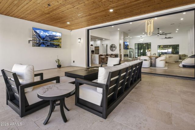 2341 N 57TH Place, Scottsdale, AZ 85257
