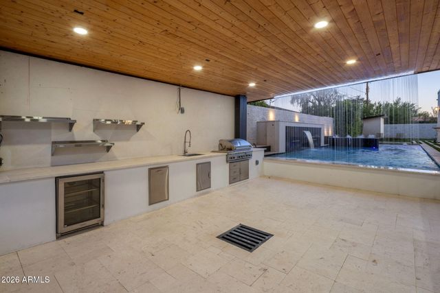2341 N 57TH Place, Scottsdale, AZ 85257