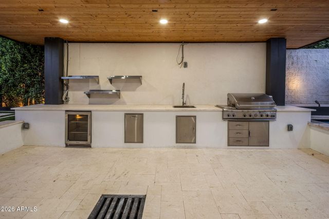 2341 N 57TH Place, Scottsdale, AZ 85257