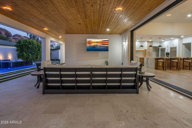 2341 N 57TH Place, Scottsdale, AZ 85257
