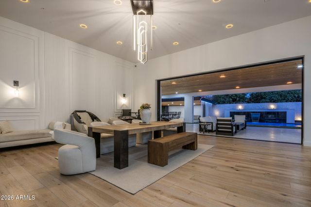 2341 N 57TH Place, Scottsdale, AZ 85257