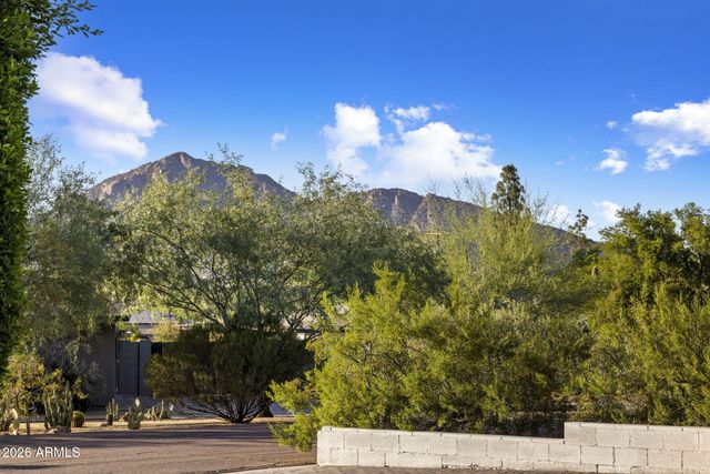 2341 N 57TH Place, Scottsdale, AZ 85257
