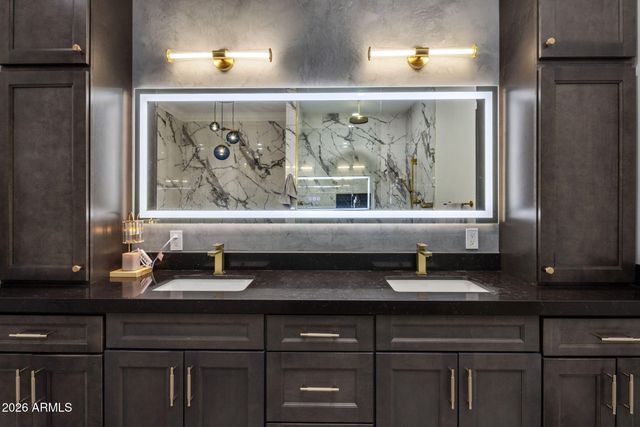 2341 N 57TH Place, Scottsdale, AZ 85257