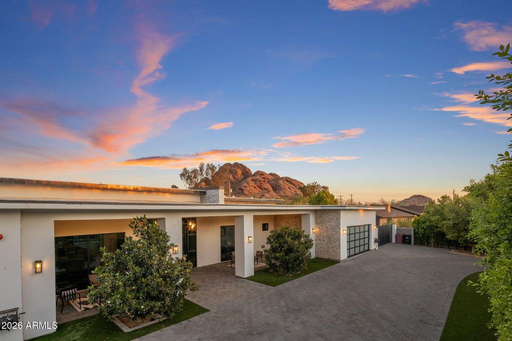 2341 N 57TH Place, Scottsdale, AZ 85257
