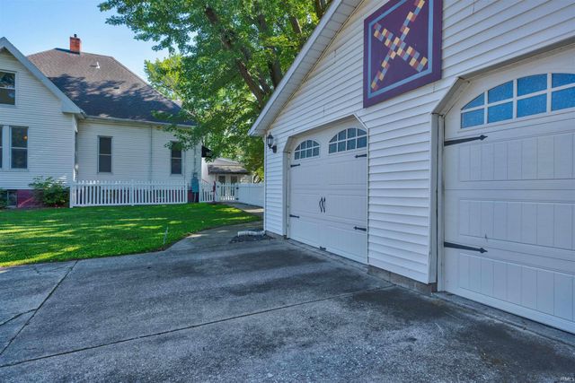 209 N Main Street, Haubstadt, IN 47639