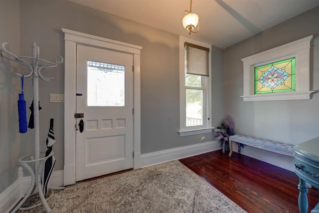 209 N Main Street, Haubstadt, IN 47639