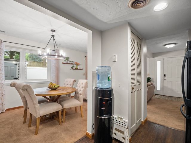 49 Meadow Pond Dr I, Leominster, MA 01453