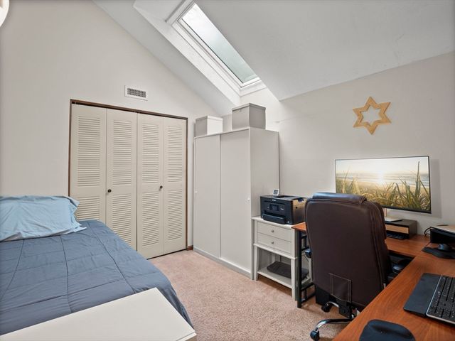 49 Meadow Pond Dr I, Leominster, MA 01453
