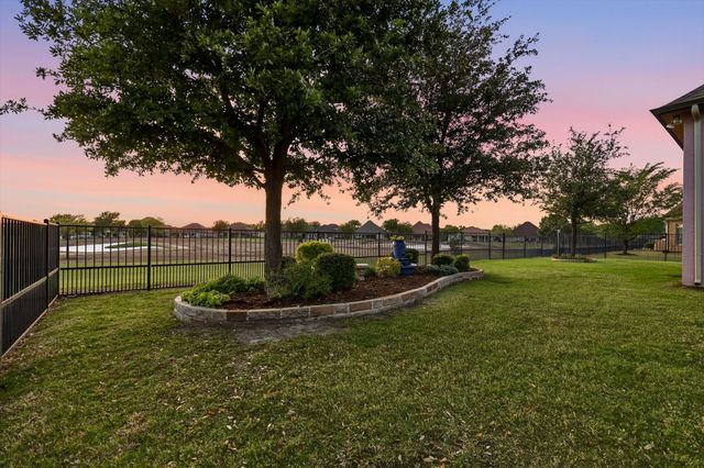 9904 Lindenwood Trail, Denton, TX 76207
