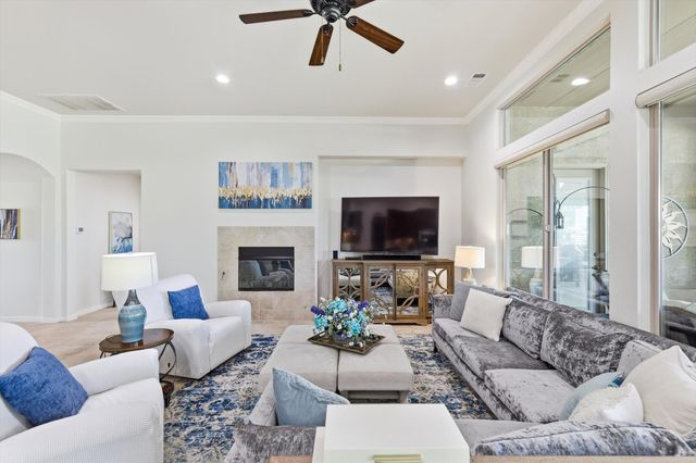 9904 Lindenwood Trail, Denton, TX 76207