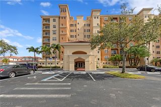 580 El Camino Real 3202, Naples, FL 34119