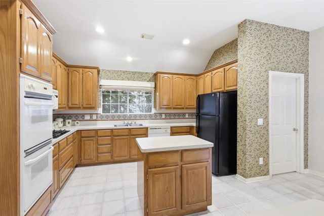 3405 Westshore Drive, Rowlett, TX 75088