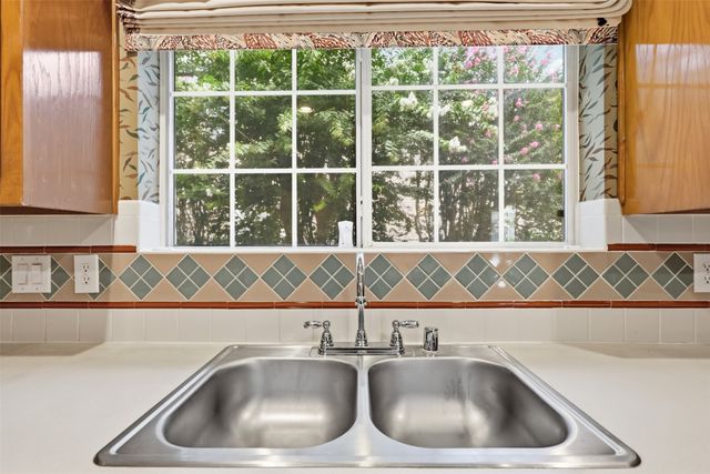 3405 Westshore Drive, Rowlett, TX 75088