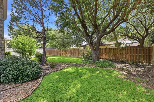 3405 Westshore Drive, Rowlett, TX 75088