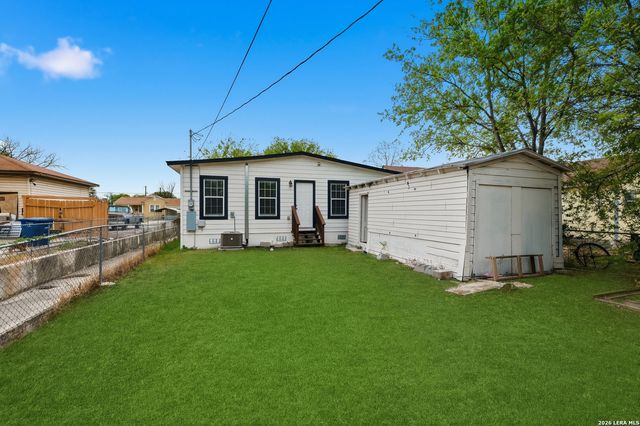 2035 Waverly, San Antonio, TX 78228