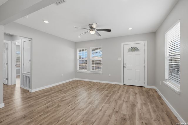 2035 Waverly, San Antonio, TX 78228