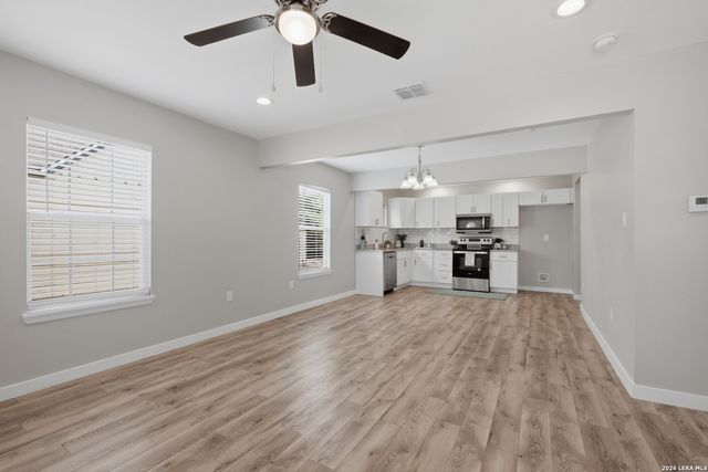 2035 Waverly, San Antonio, TX 78228